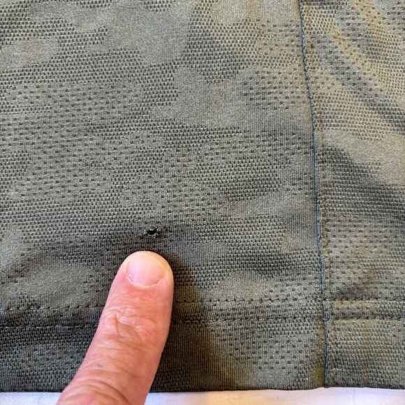 Wolverine Men’s Performance Hoodie Long Sleeve Shirt XL Green Camo Lightweight - Picture 6 of 7